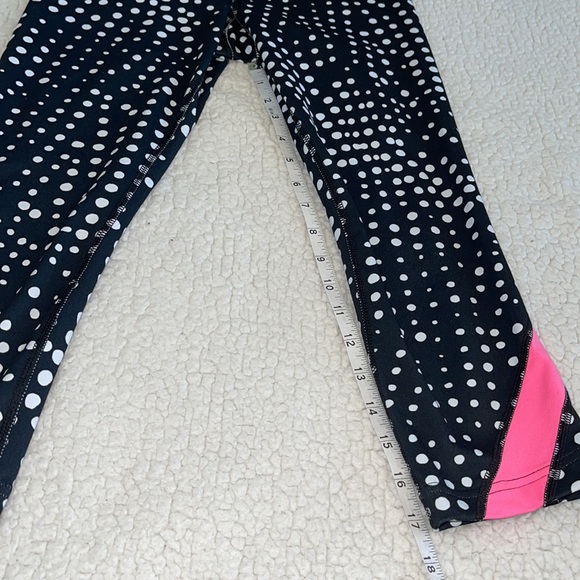 Under Armour Polka Dot Capris Leggings Size Small - Picture 6 of 14